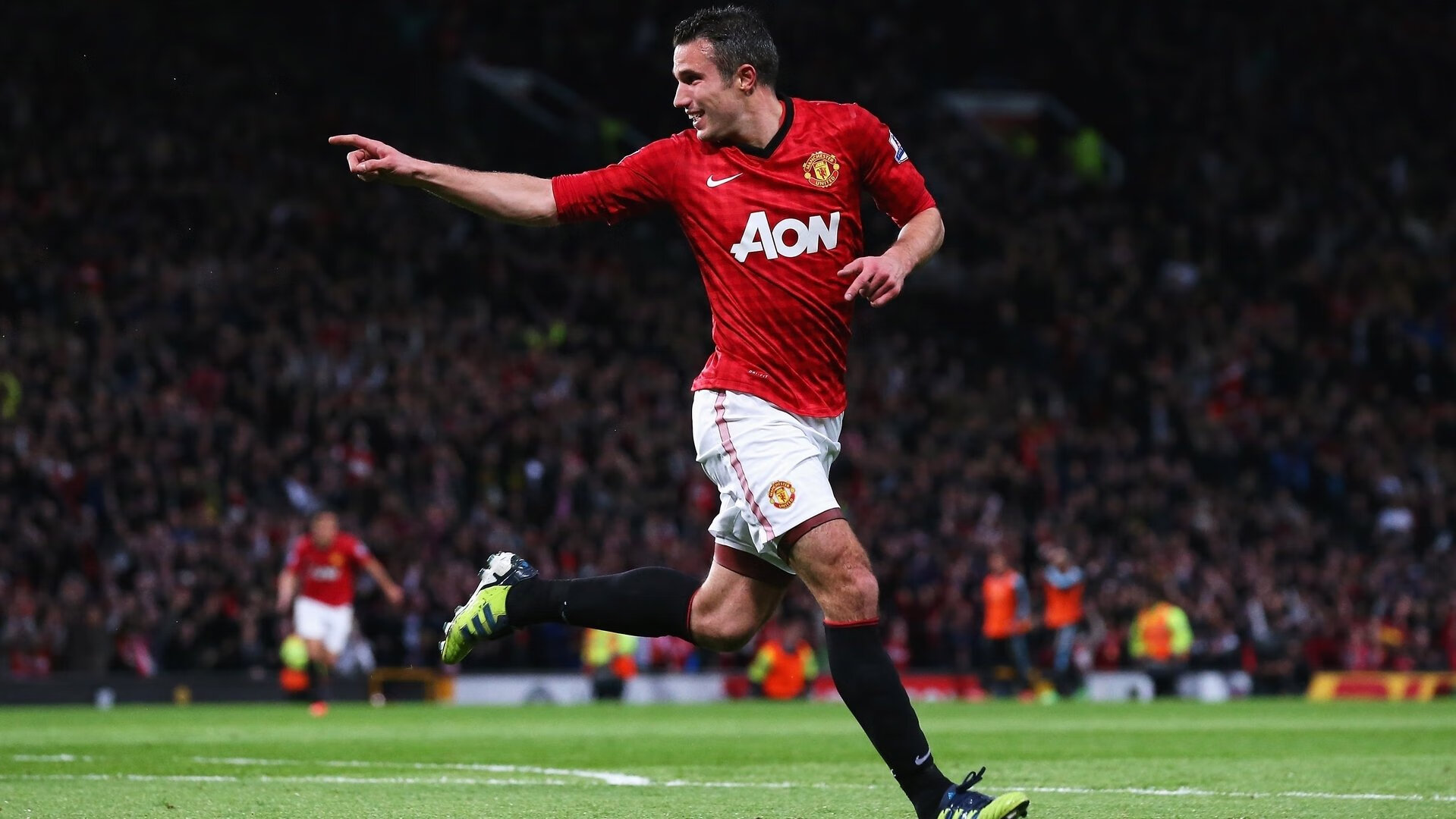 中超联赛中国队夺冠 球迷为球队欢呼雀跃，中超争冠球队